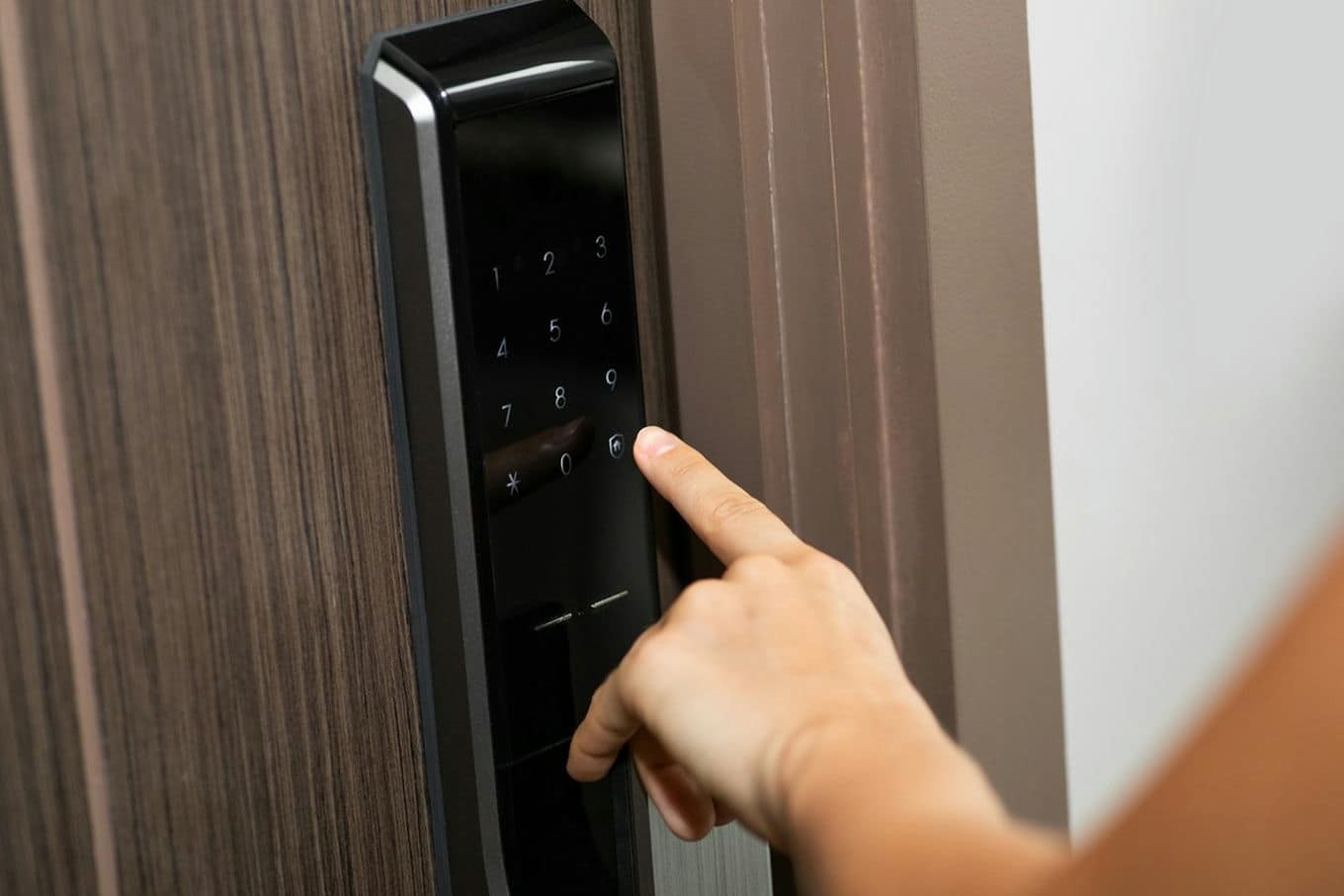Personalizacja dostępu dzięki zamkom elektronicznym do drzwi